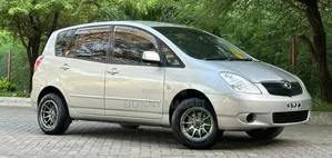 Toyota Corolla Spacio 2004 Silver