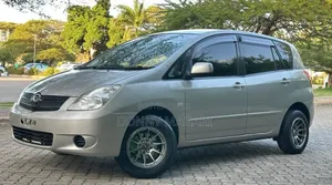Toyota Corolla Spacio 2004 Silver