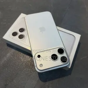 New Apple iPhone 17 Pro Max 256 GB Silver