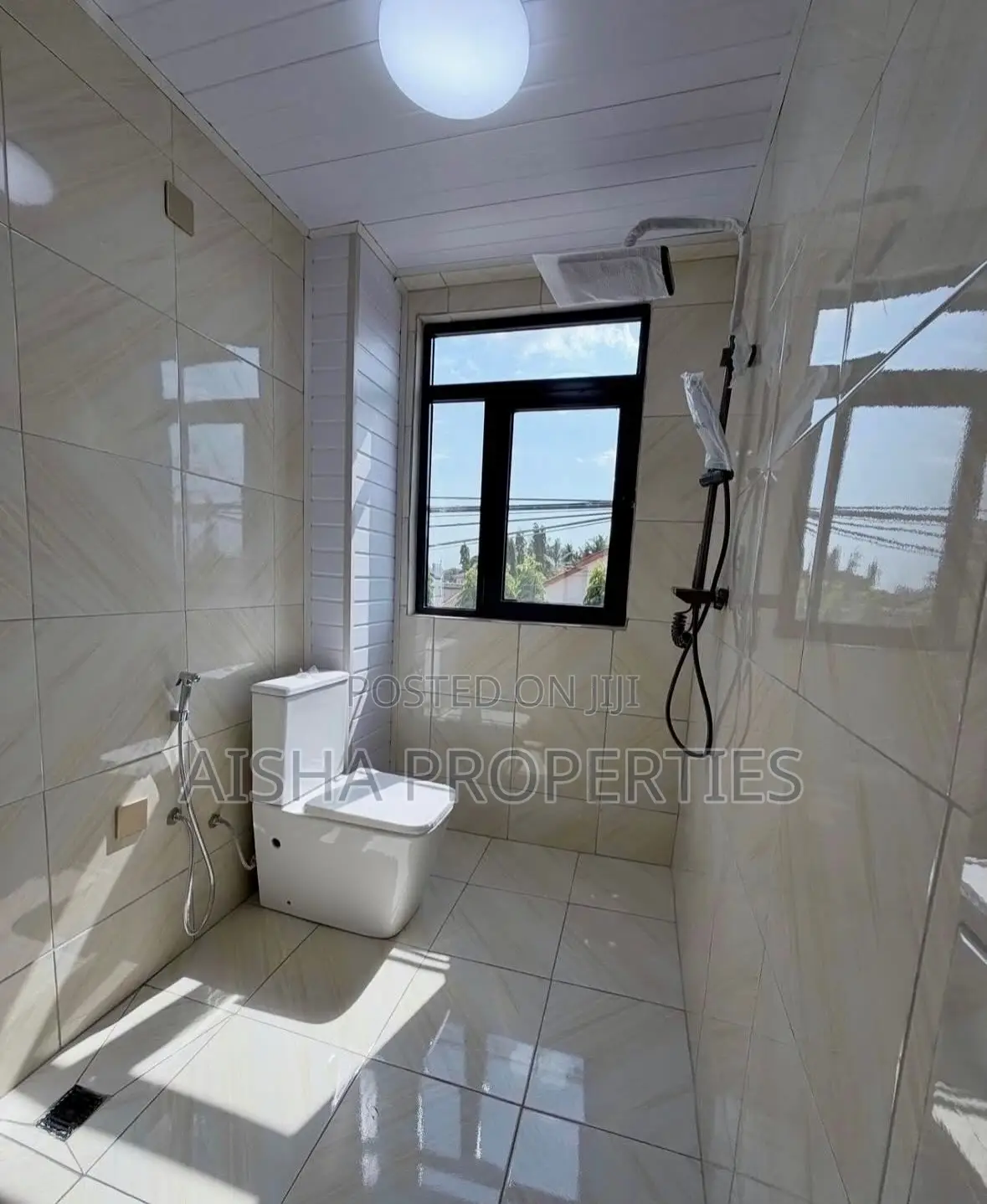 Furnished 3bdrm Apartment in Mikocheni for sale