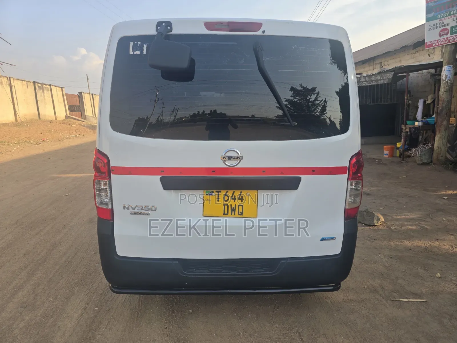 Nissan Caravan (Urvan) 2016 White