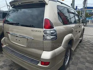 Toyota Land Cruiser Prado 2008 Gold