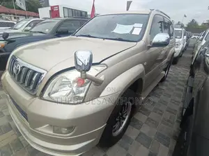 Toyota Land Cruiser Prado 2008 Gold