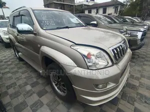 Toyota Land Cruiser Prado 2008 Gold