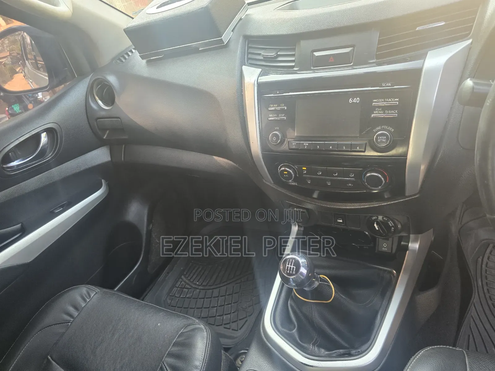 Nissan Navara 2016 Silver