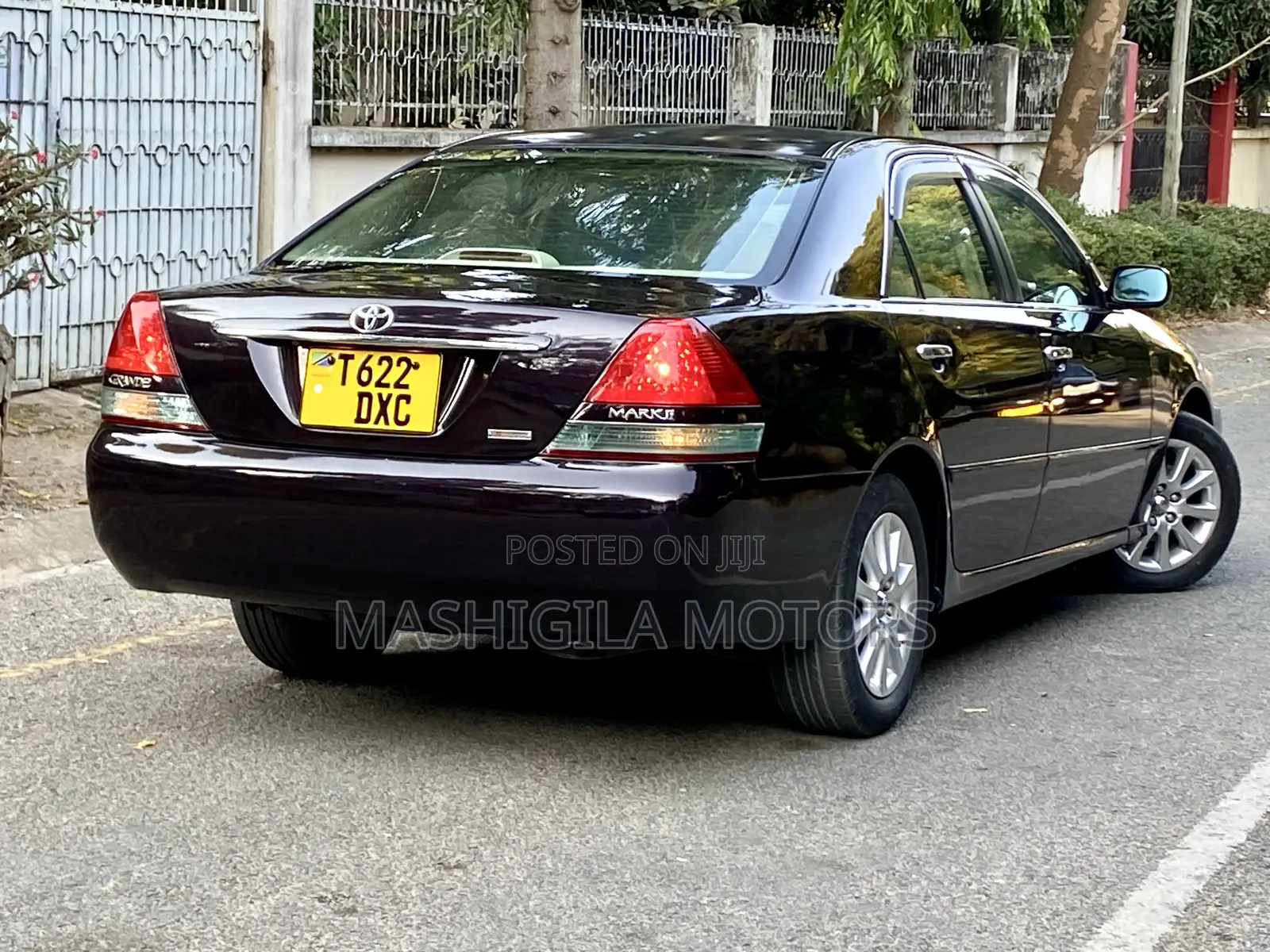 Toyota Mark II 2003 Brown