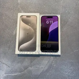 New Apple iPhone 15 Pro Max 256 GB Silver