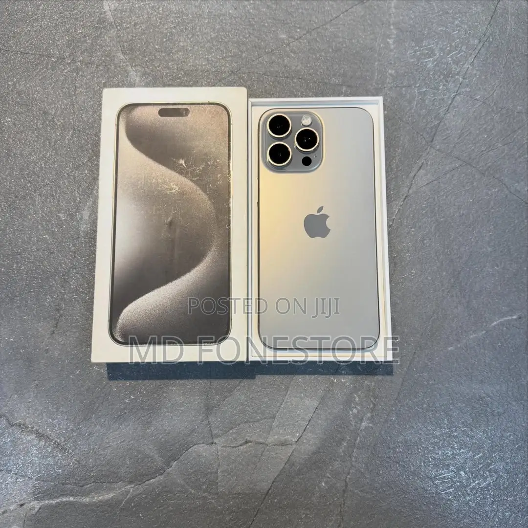New Apple iPhone 15 Pro Max 256 GB Silver
