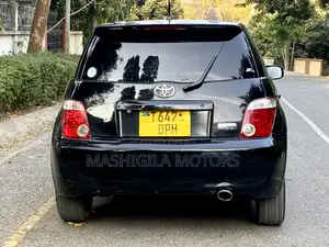 Toyota IST 2003 Black