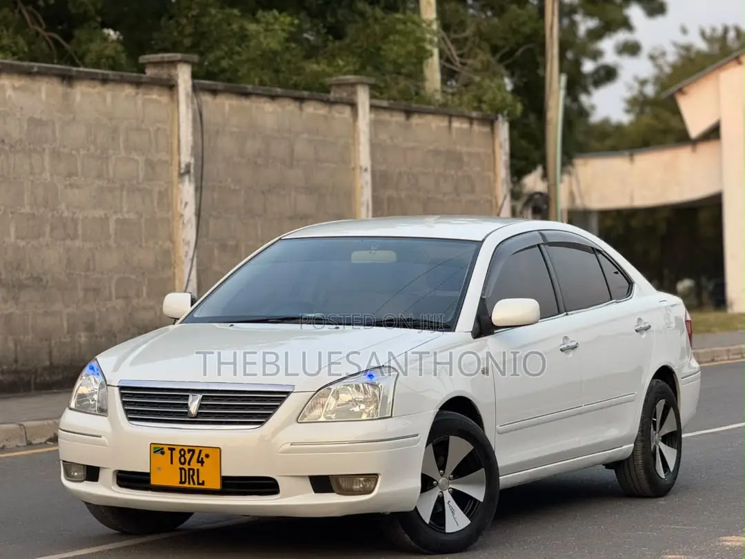 Toyota Premio 2004 White