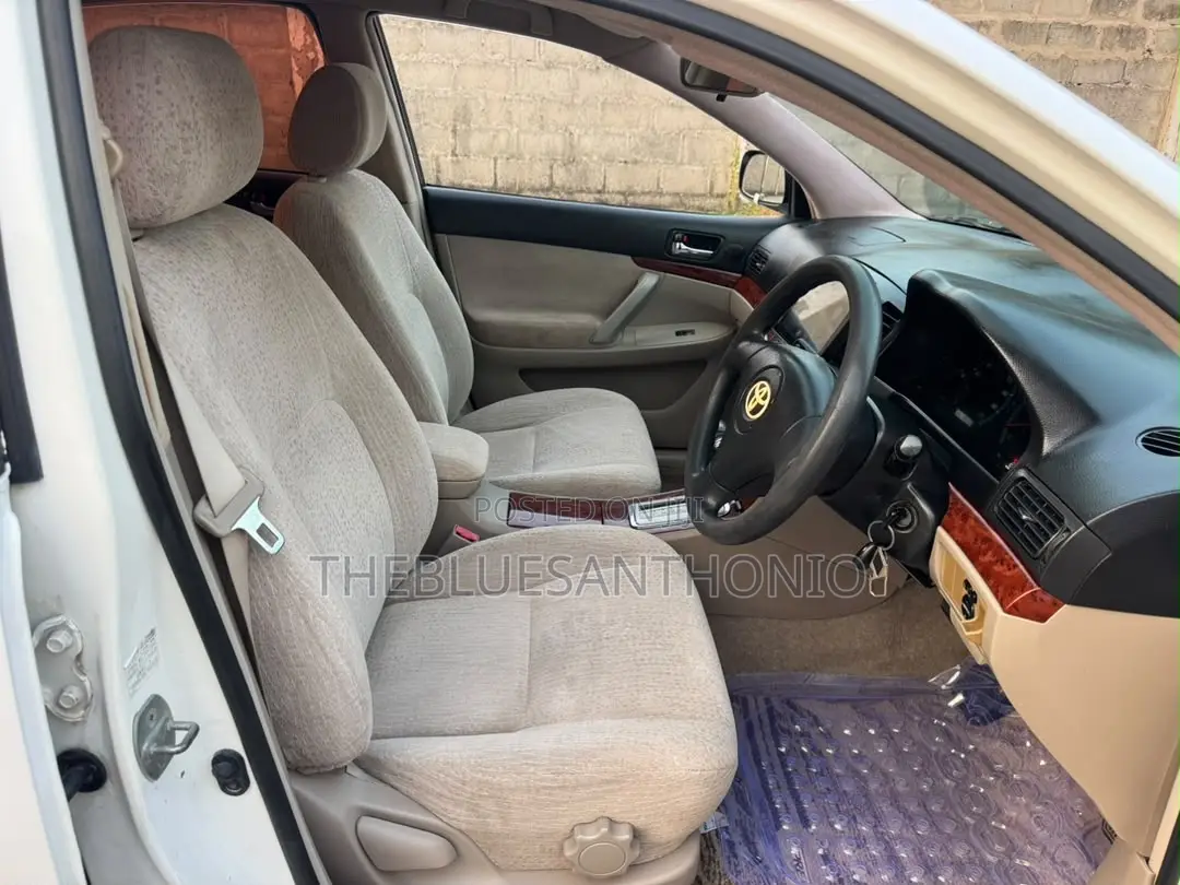 Toyota Premio 2004 White