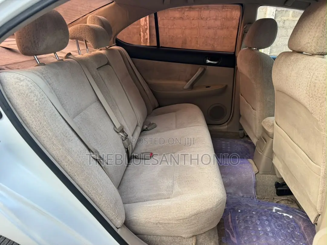 Toyota Premio 2004 White