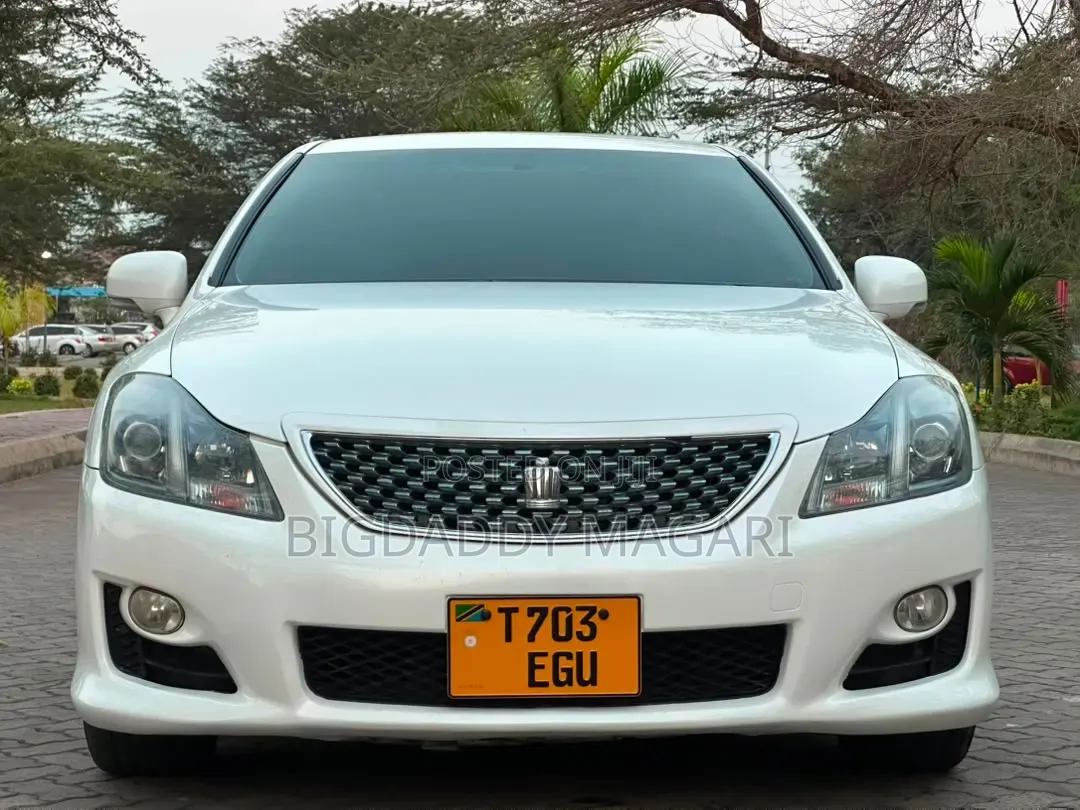 Toyota Crown 2009