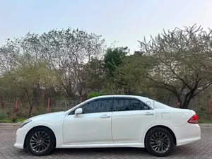 Toyota Crown 2009