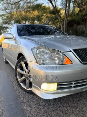 Toyota Crown 2006 Silver