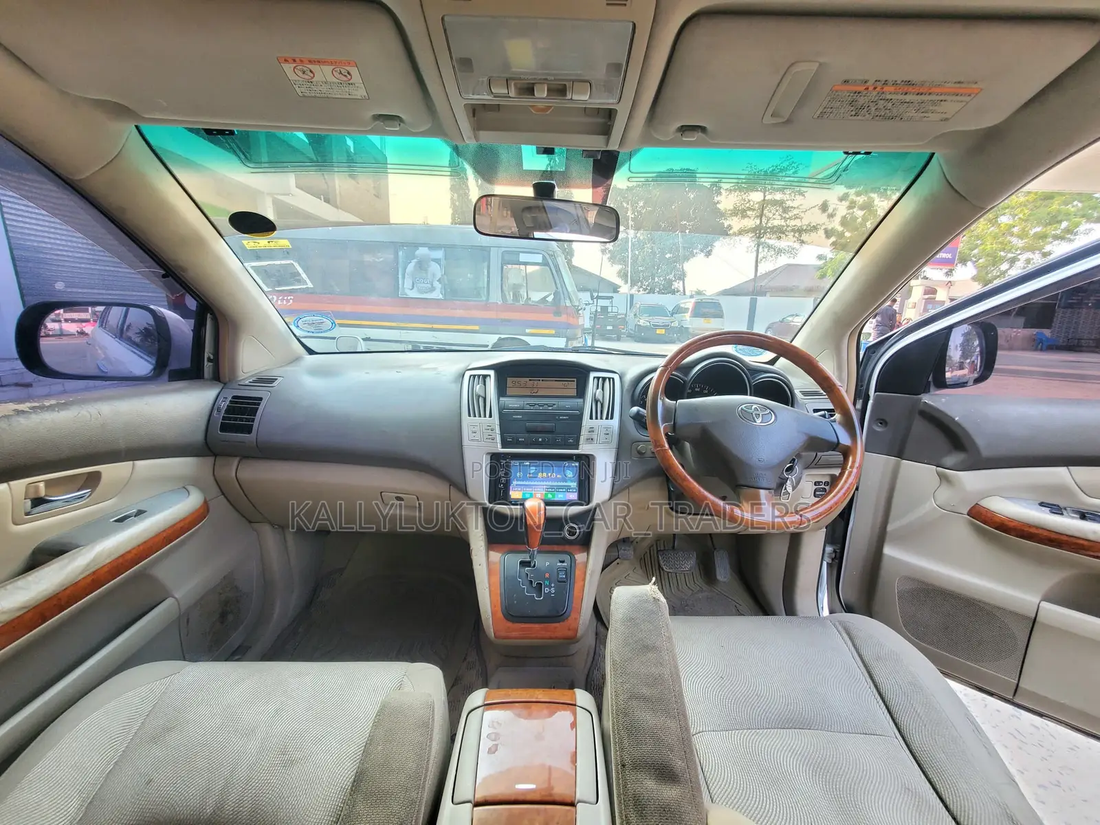 Toyota Harrier 2006 White