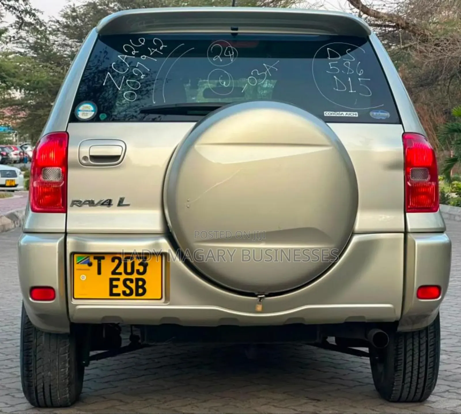 Toyota RAV4 Automatic 2003 Silver
