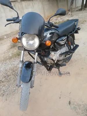 Bajaj Boxer 125 2025 Black