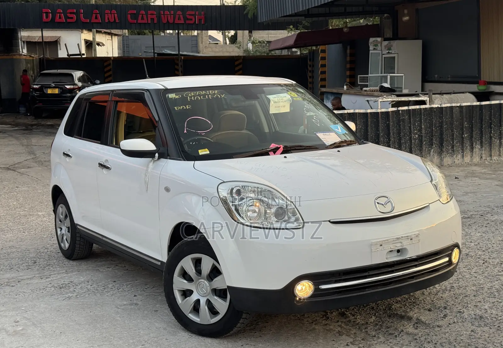 Mazda Verisa 2011 White