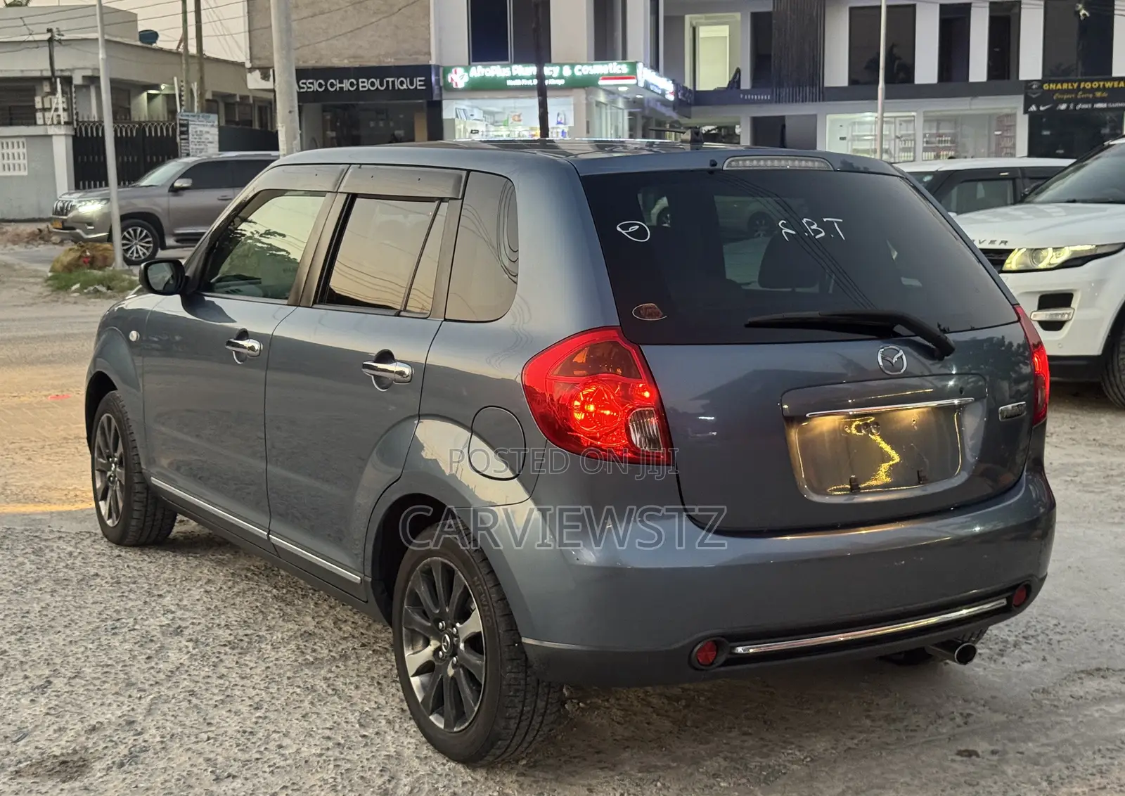 Mazda Verisa 2013 Gray