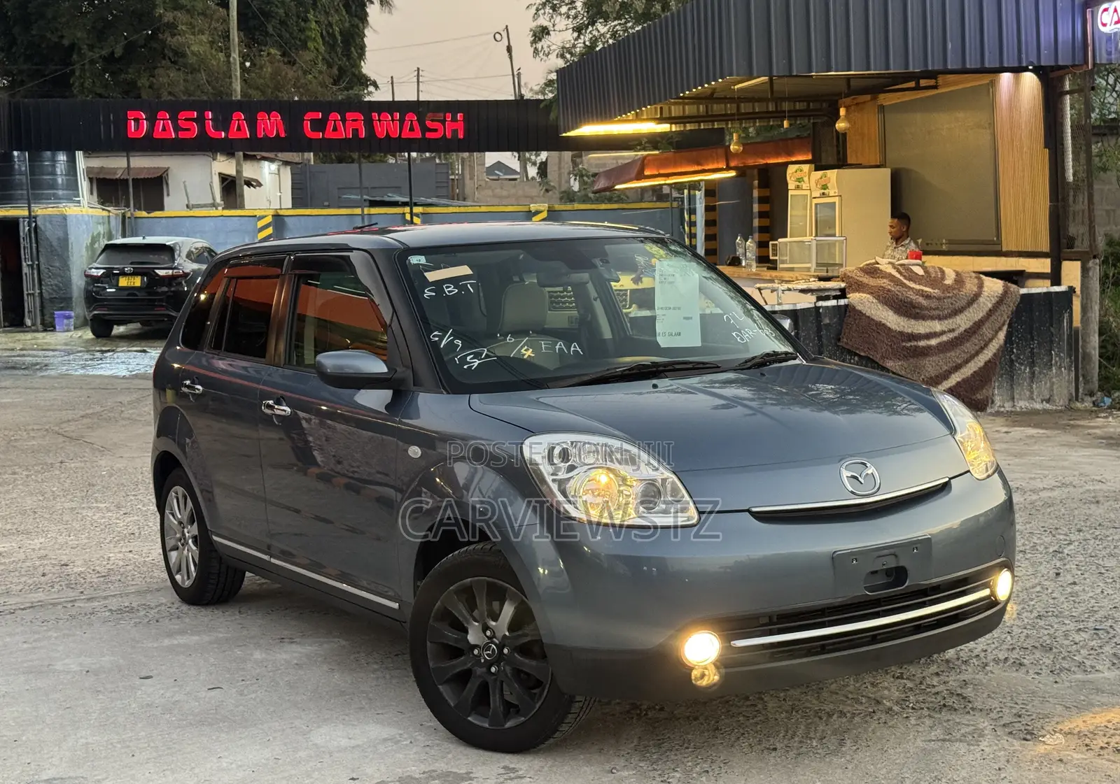 Mazda Verisa 2013 Gray