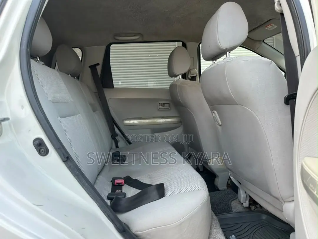 Toyota IST 2003 White