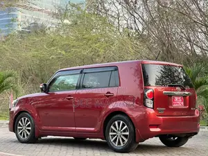 Toyota Corolla Rumion 2010 Maroon
