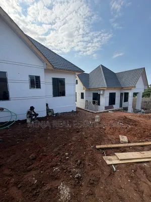 4bdrm House in Goba for sale