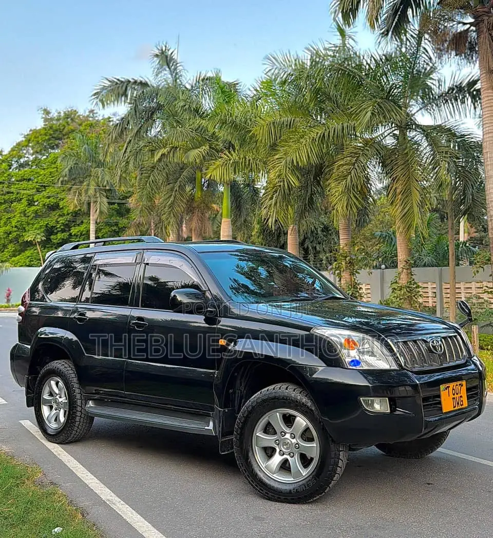 Toyota Land Cruiser Prado 2006 Black