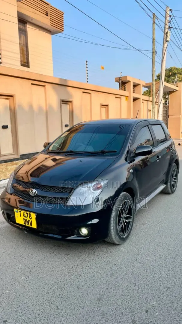 Toyota IST 2006 Black