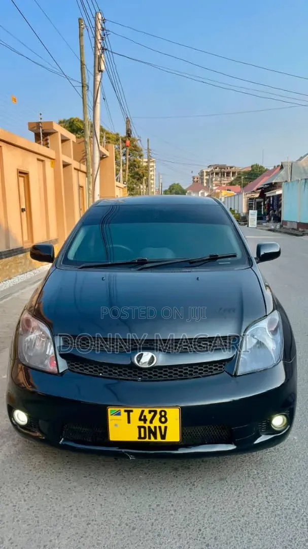 Toyota IST 2006 Black