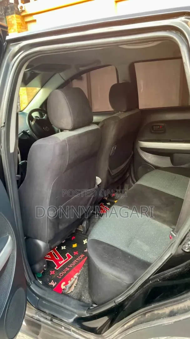Toyota IST 2006 Black