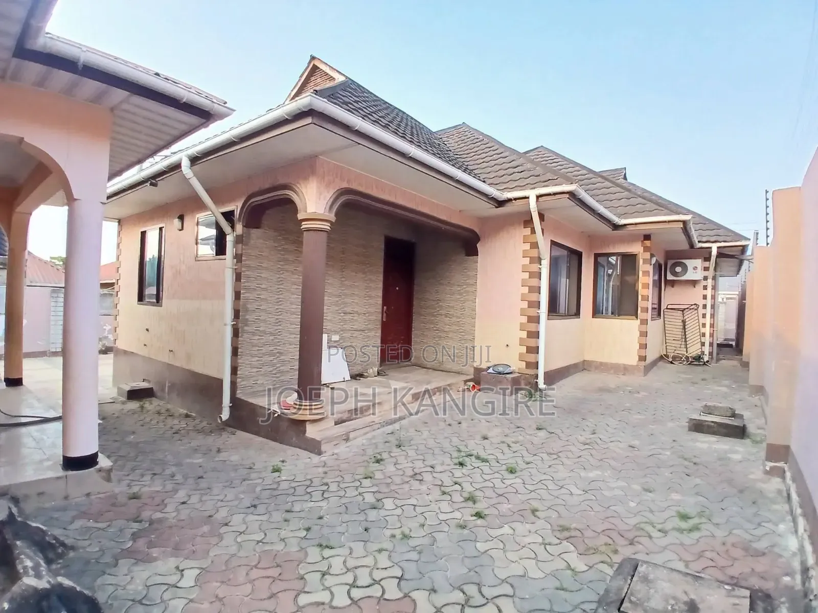 3bdrm House in Kanga Street, Tabata for rent