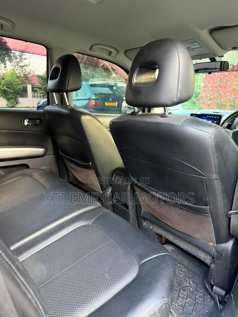 Nissan X-Trail 2010 Black