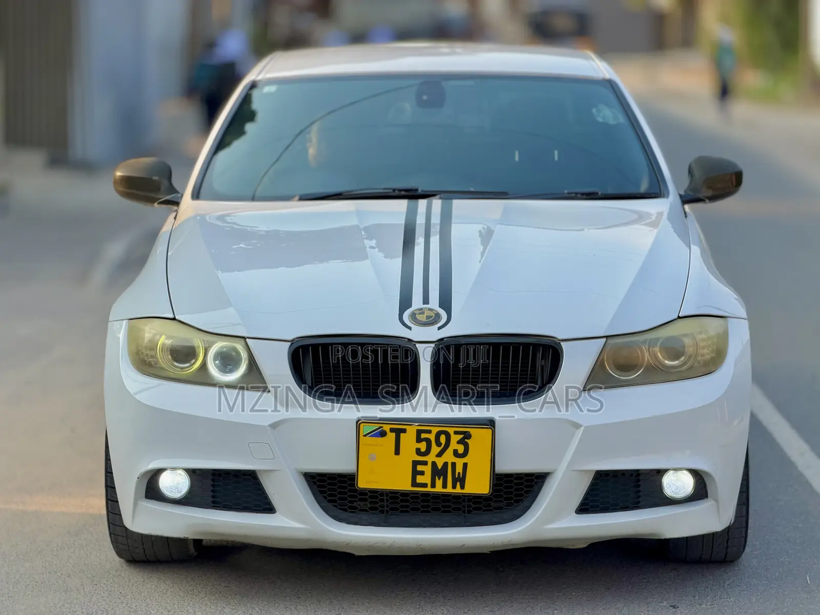 BMW 3 Series 2011 White
