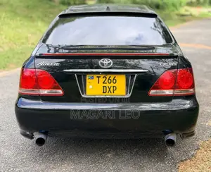 Toyota Crown Royale 2005 Black