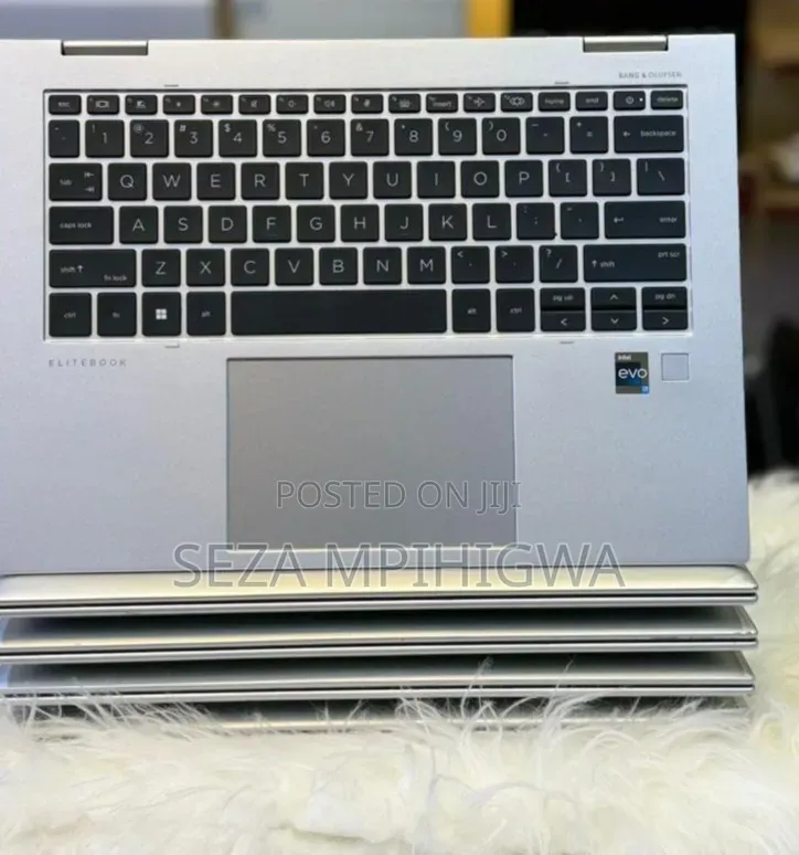 Laptop HP EliteBook x360 1040 G10 16GB Intel Core i7 SSD 256GB