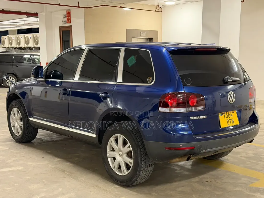 Volkswagen Touareg 2008 Blue