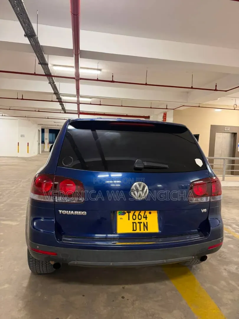 Volkswagen Touareg 2008 Blue