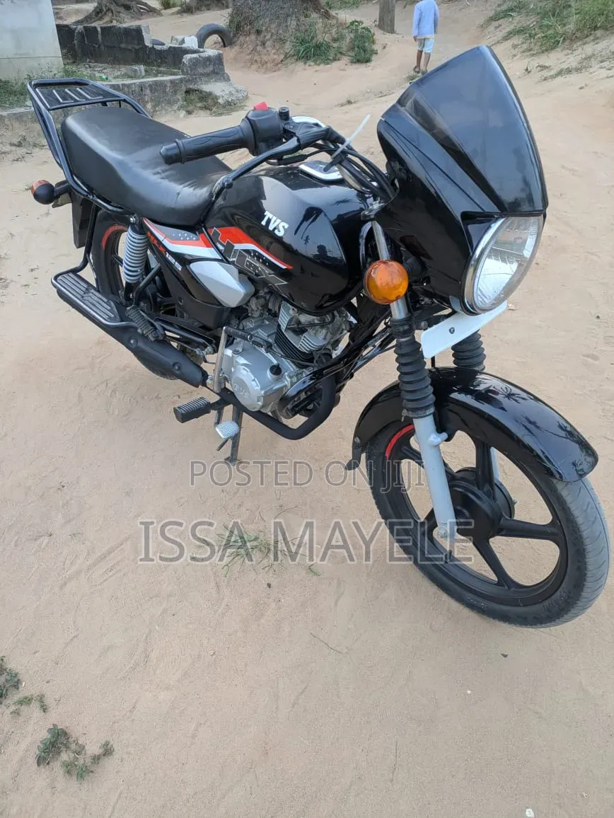 TVS HLX 125 2025 Black