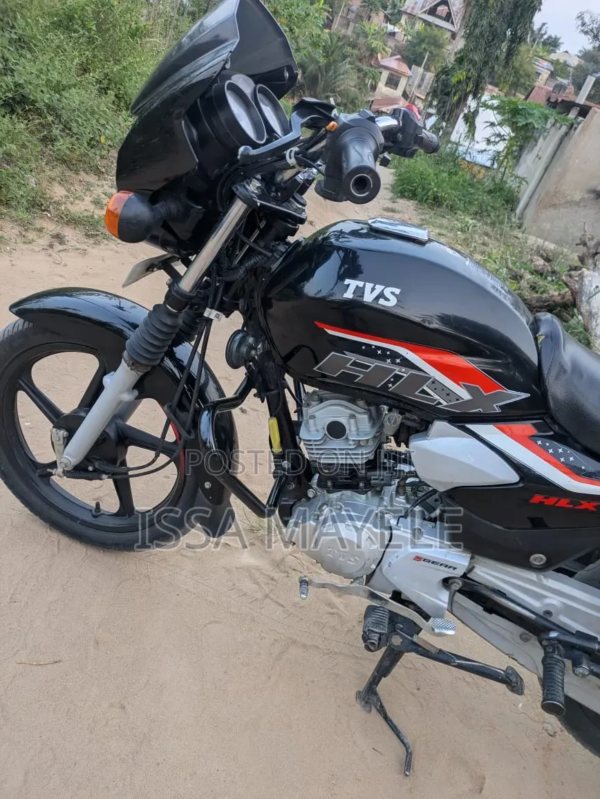 TVS HLX 125 2025 Black