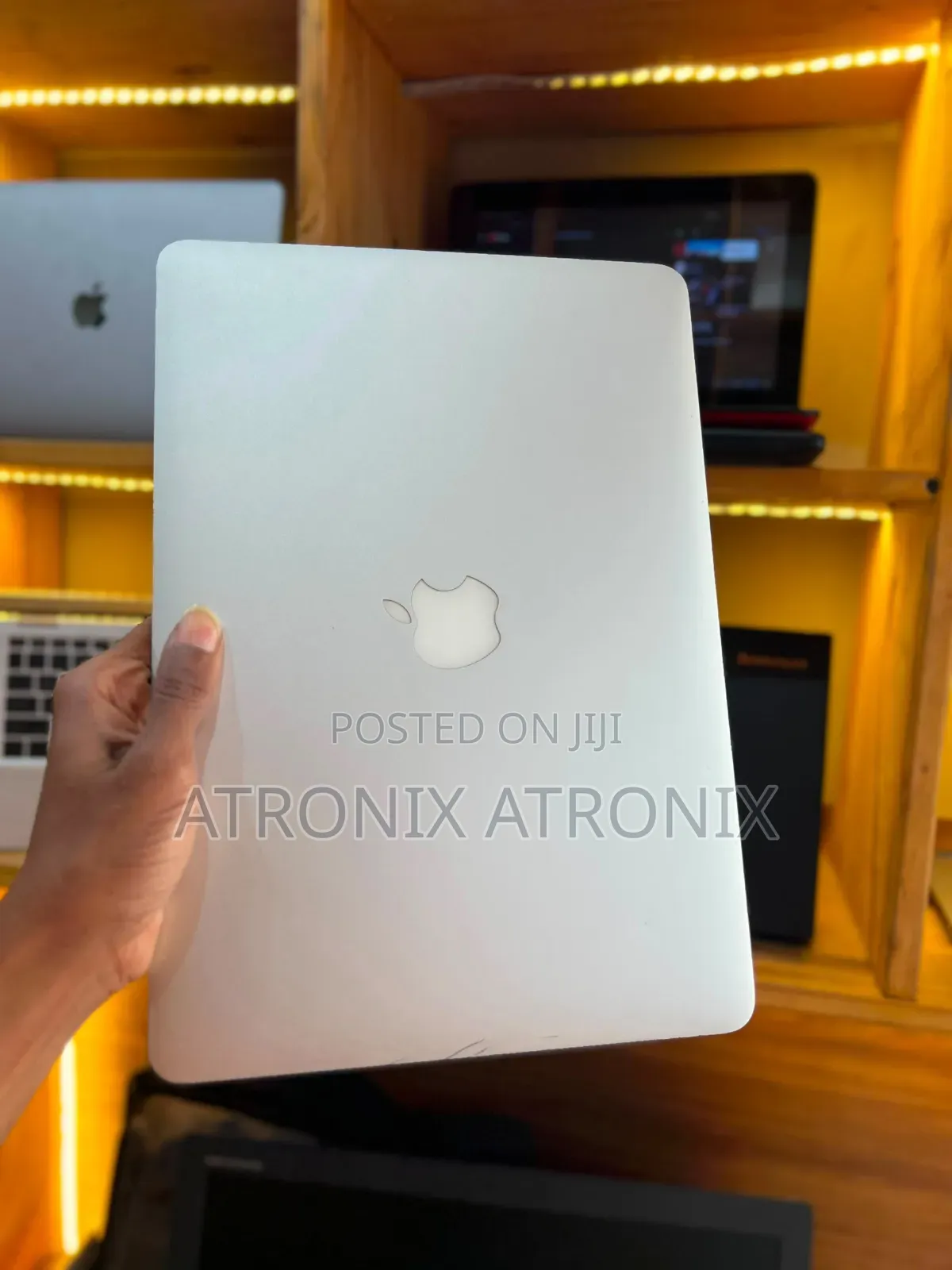 Laptop Apple MacBook Air 2015 8GB Intel Core i5 SSD 128GB