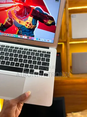 Laptop Apple MacBook Air 2013 8GB Intel Core i7 SSD 128GB