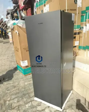 HISENSE Upright Freezer RS18DR Freezer Ya Kusimama With 190 Litres