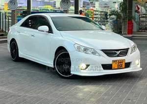 Toyota Mark X 2012 White