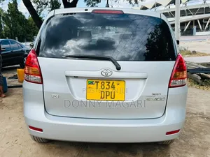 Toyota Corolla Spacio 2005 Silver