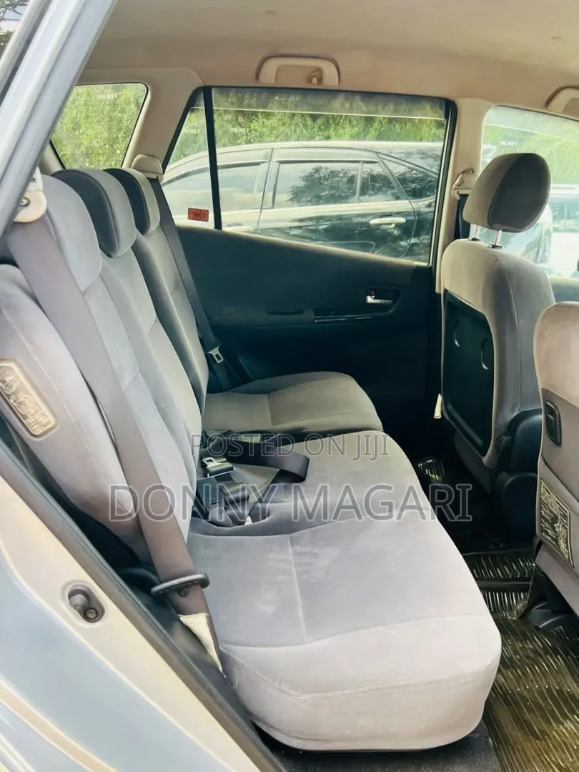 Toyota Corolla Spacio 2005 Silver