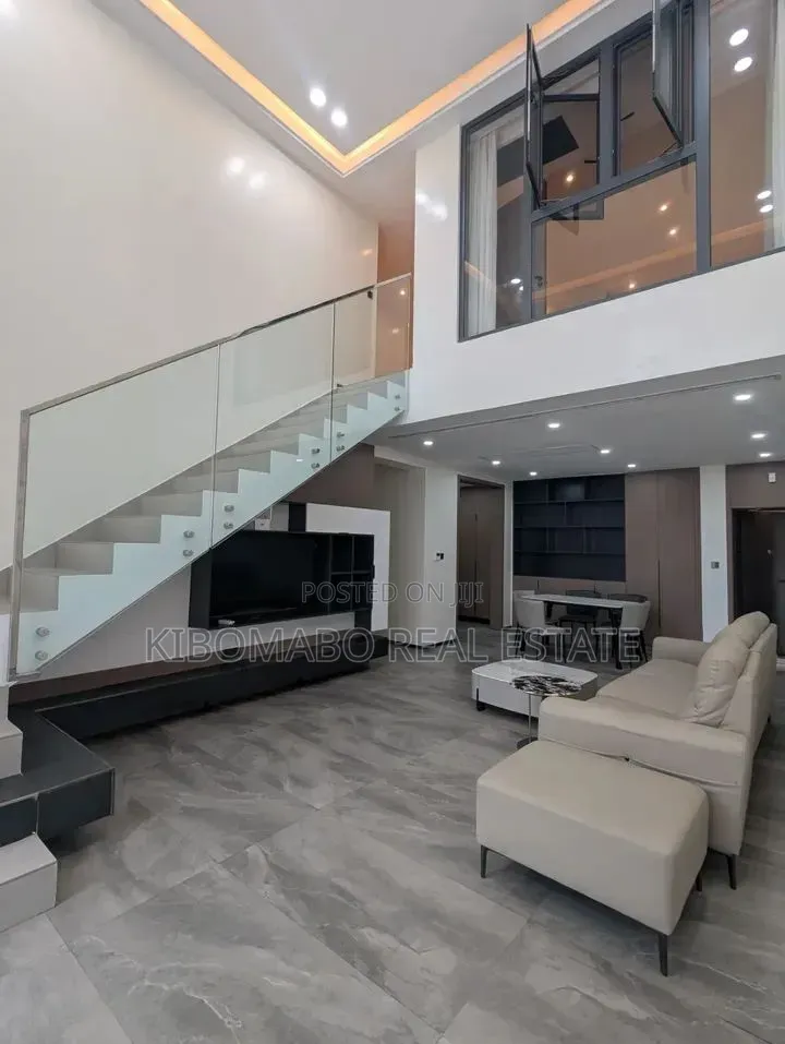 Furnished 3bdrm Duplex in Oyster Bay for rent
