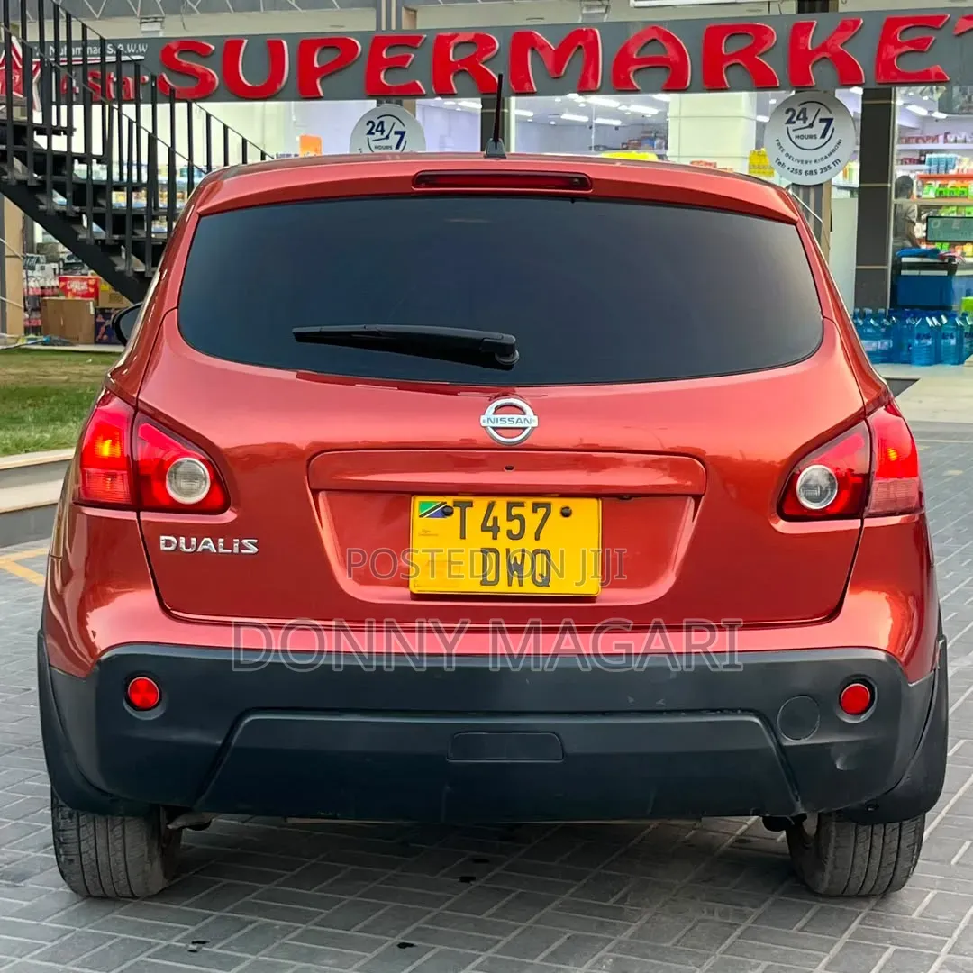 Nissan Dualis 2009 Orange