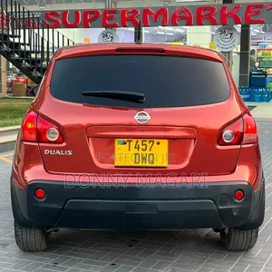 Nissan Dualis 2009 Orange